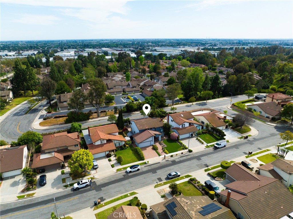 2528 Larkwood Drive