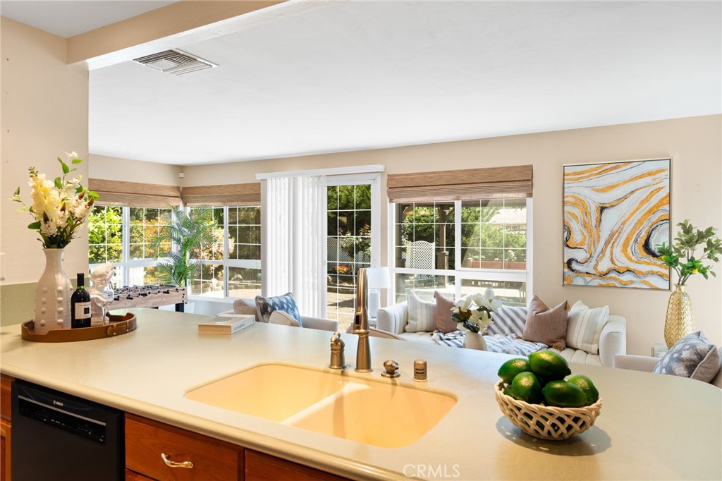 2528 Larkwood Drive