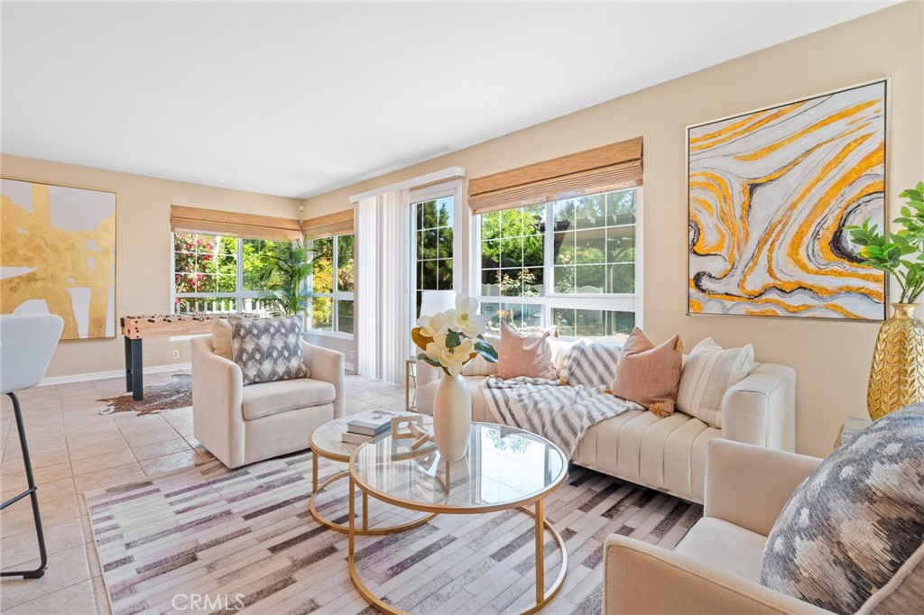 2528 Larkwood Drive