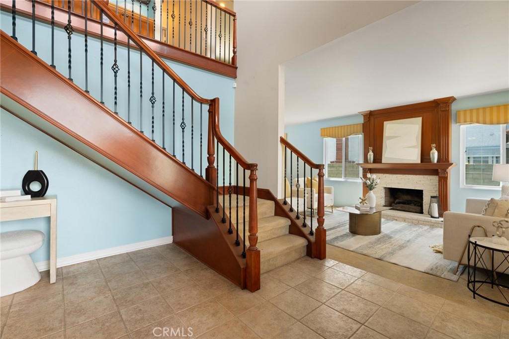 2528 Larkwood Drive