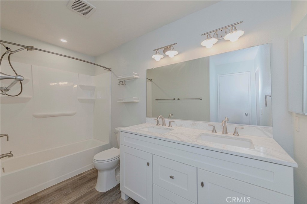 2200 Cheyenne Way 108