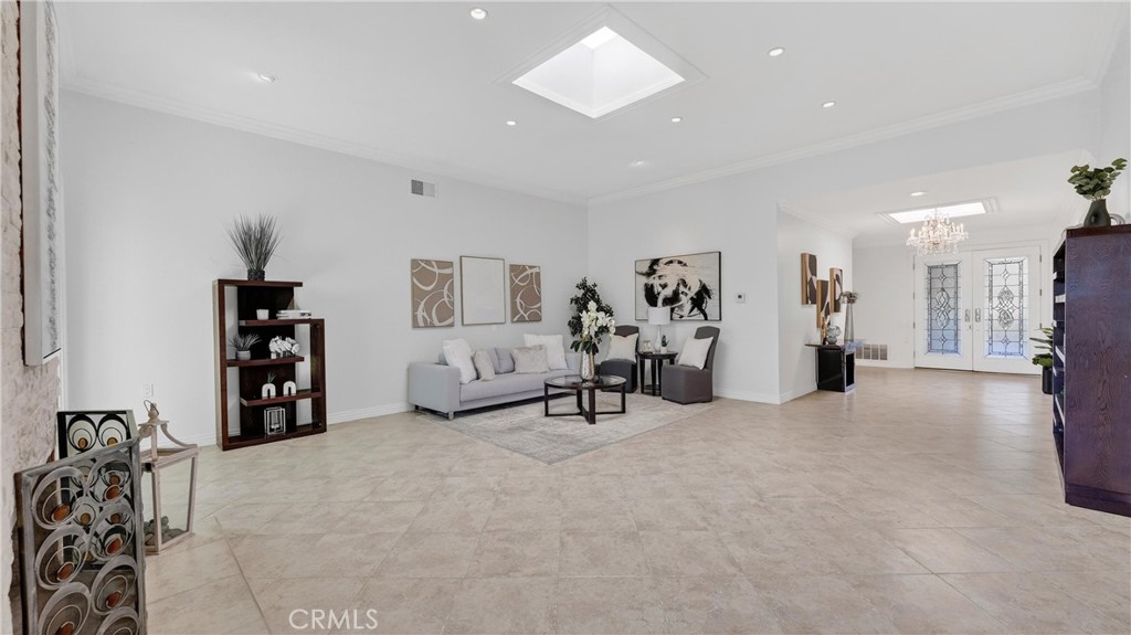 5596 Vista Del Mando S A