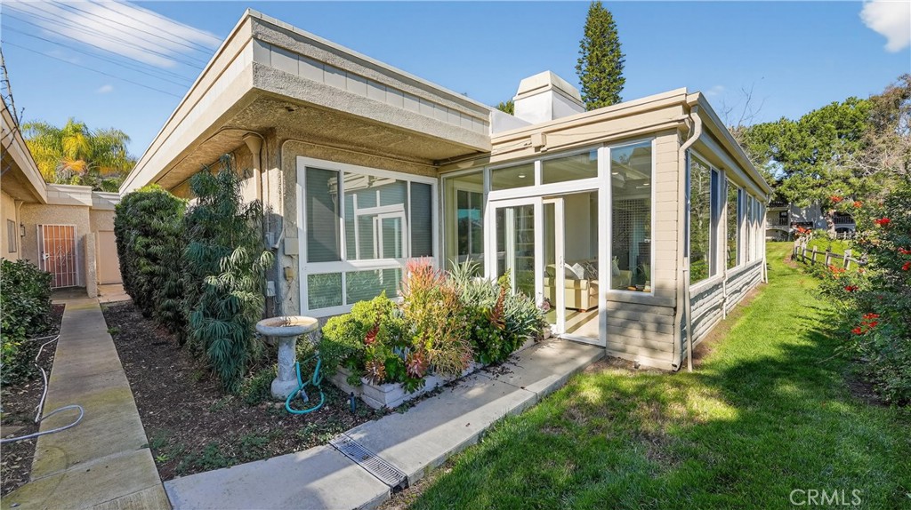 5596 Vista Del Mando S A