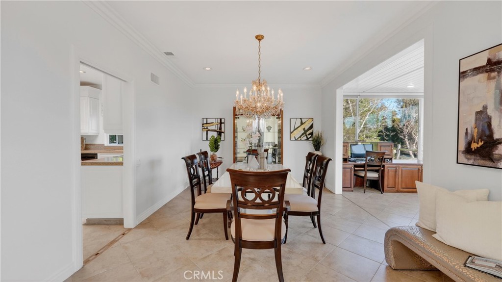 5596 Vista Del Mando S A