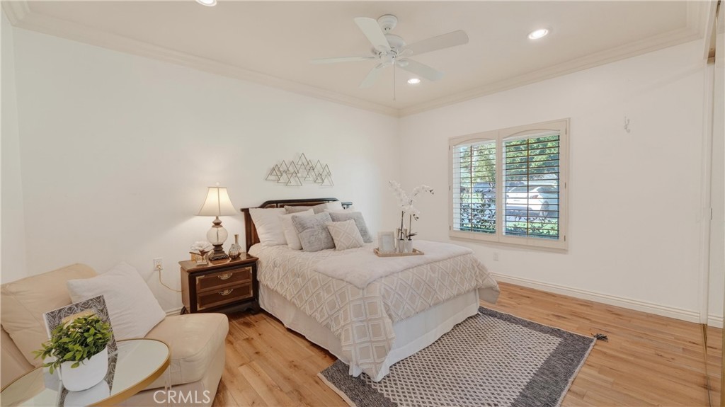 5596 Vista Del Mando S A