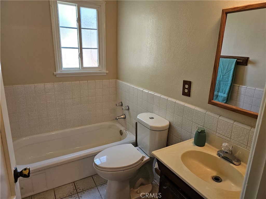 11737 Senwood Street