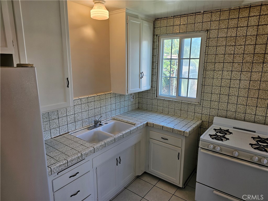 11737 Senwood Street