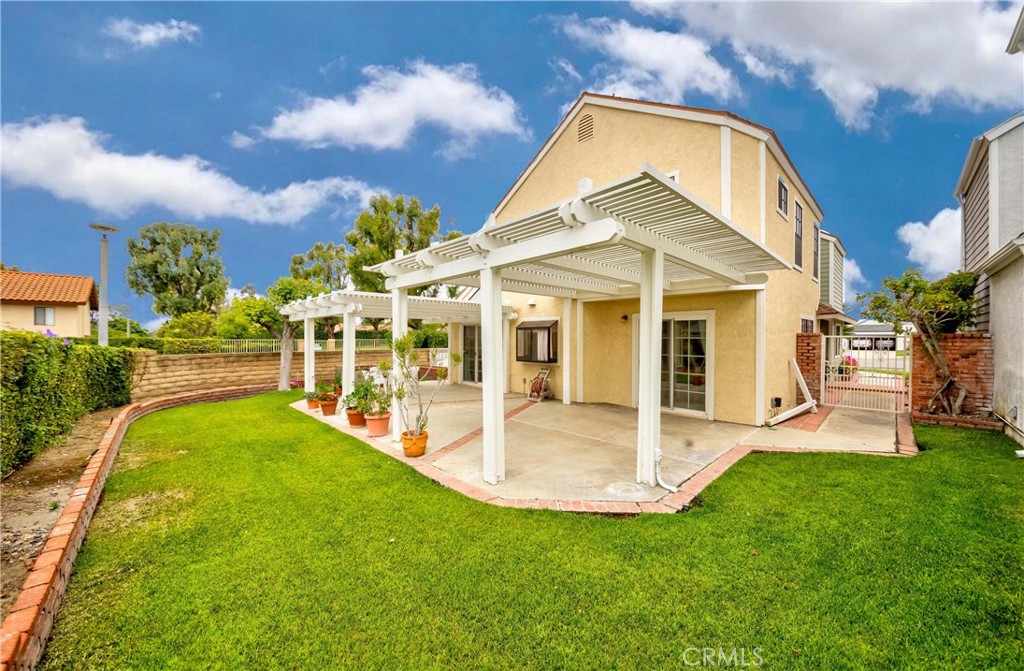 16640 Carriage Circle