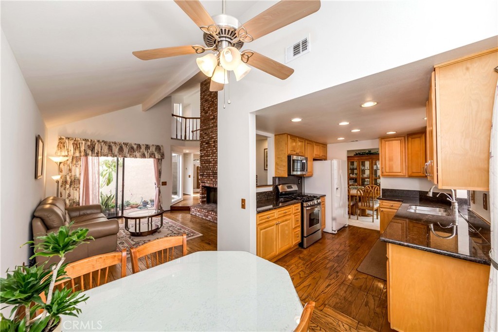 16640 Carriage Circle