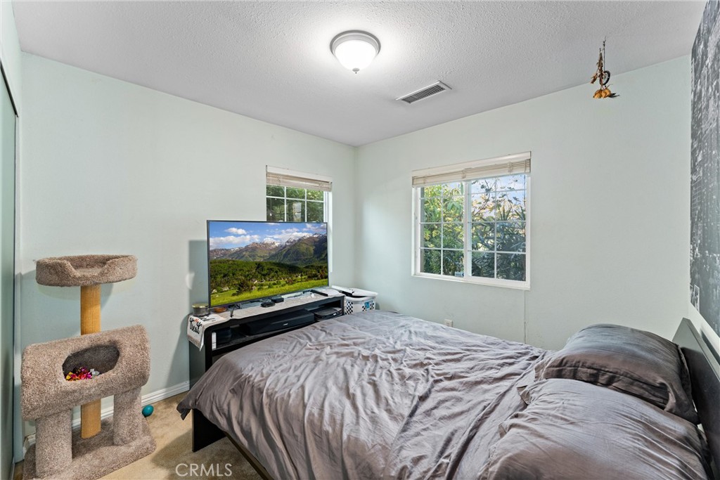 572 W Montana Street