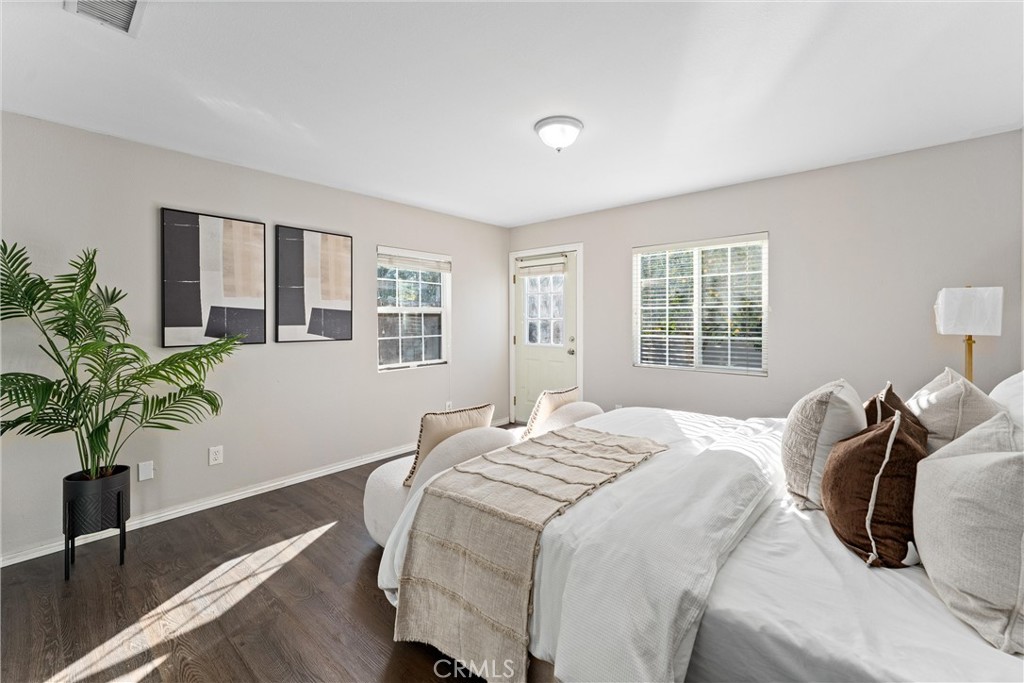 572 W Montana Street