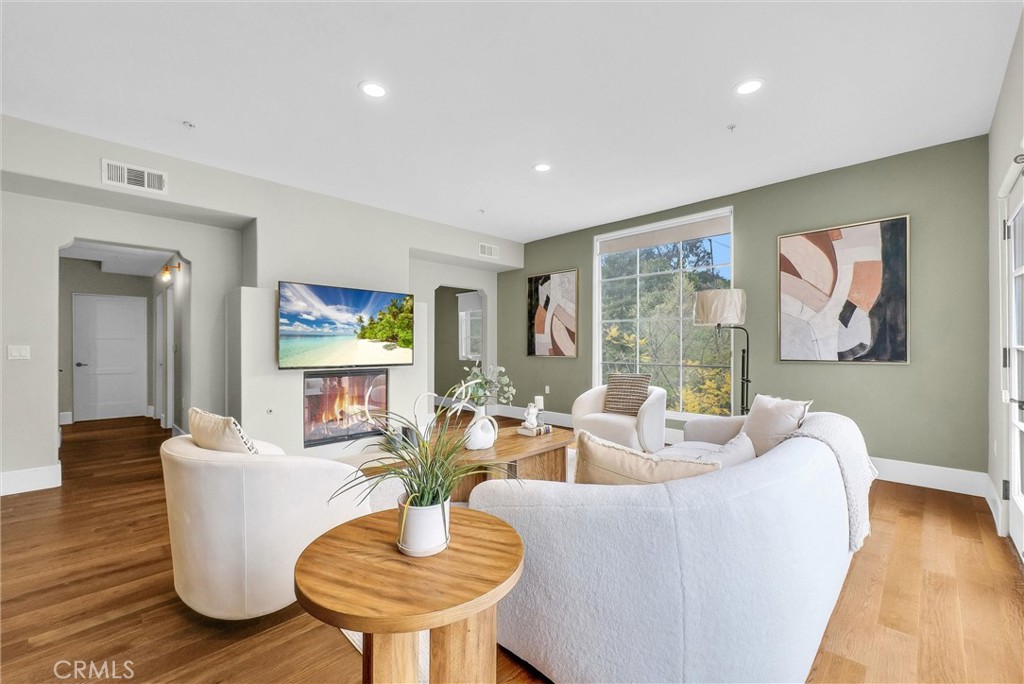 975 Silver Spur Road