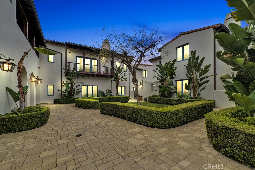 975 Silver Spur Road