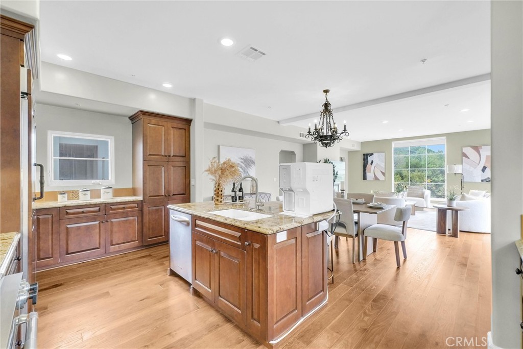 975 Silver Spur Road