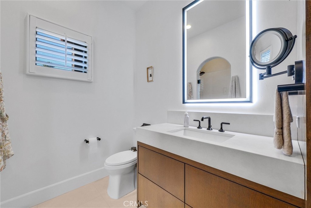 999 Silver Spur Road