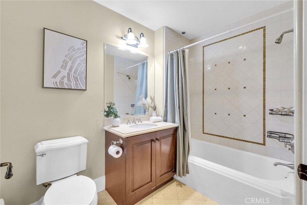 975 Silver Spur Road