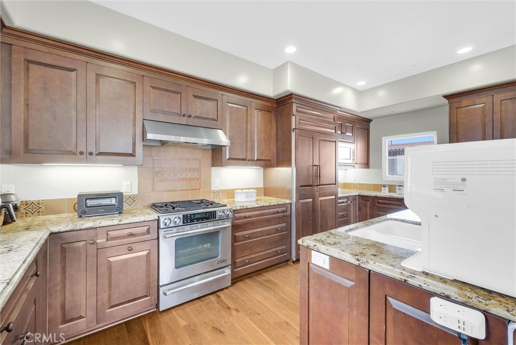 975 Silver Spur Road