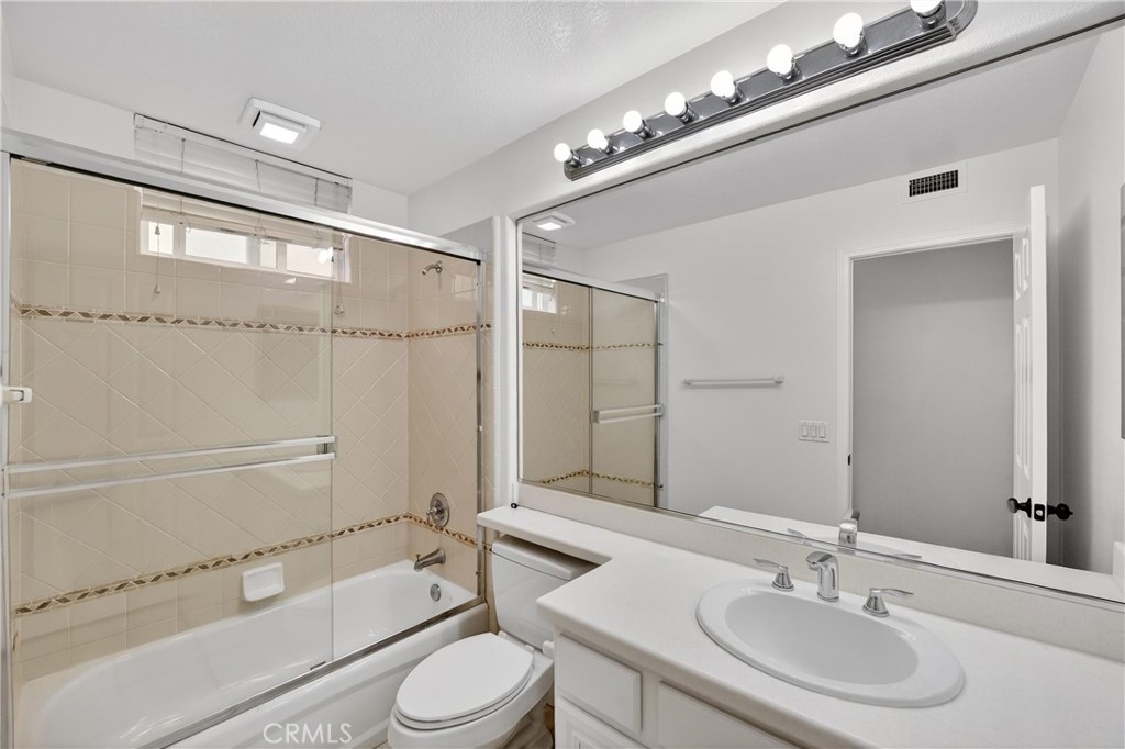 2966 Glenberry Court