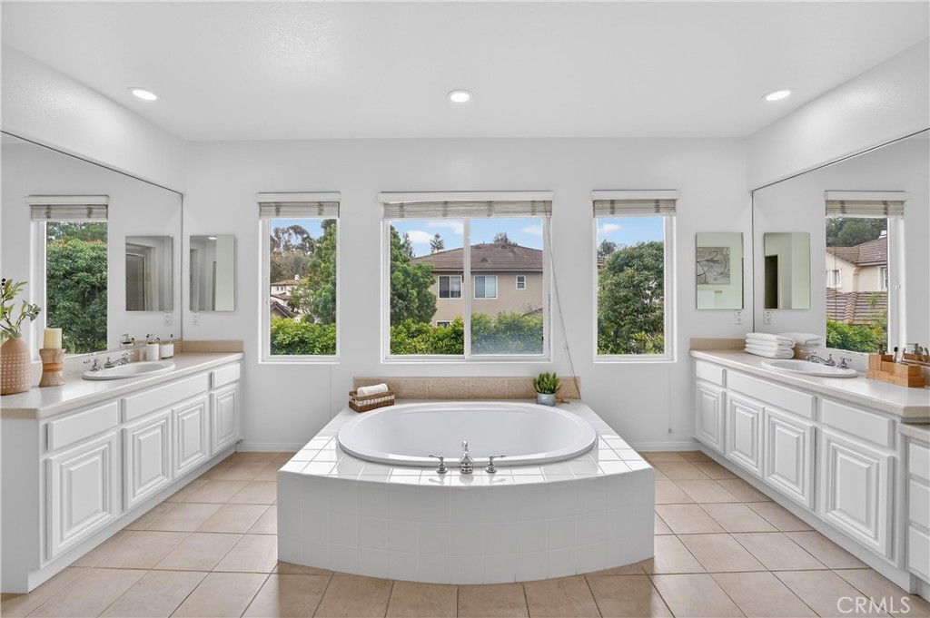 2966 Glenberry Court