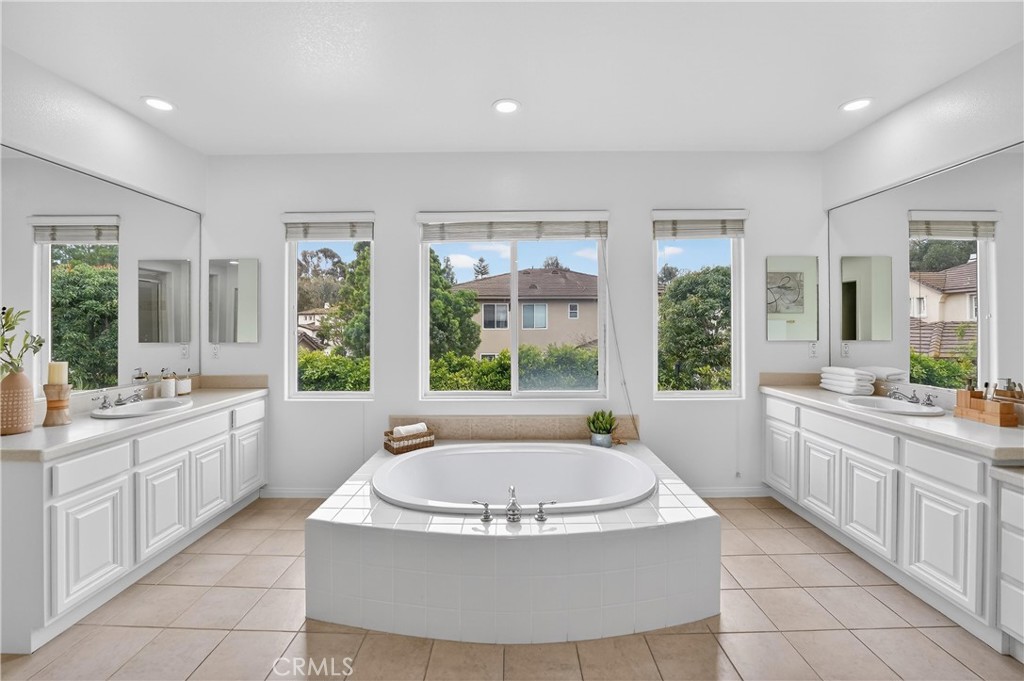 2966 Glenberry Court
