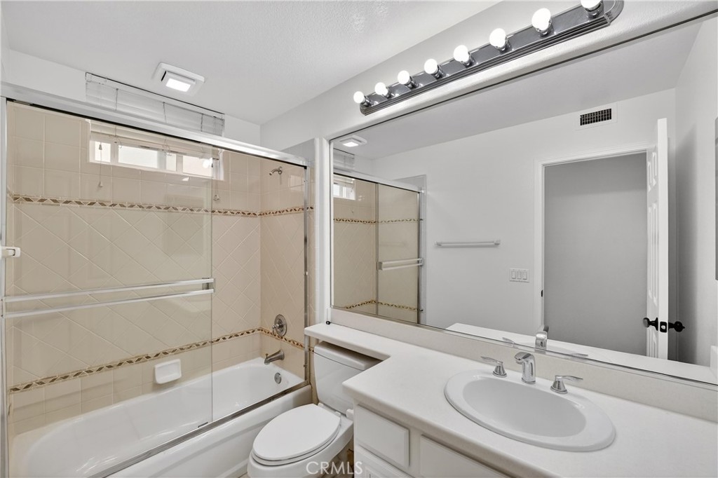 2966 Glenberry Court