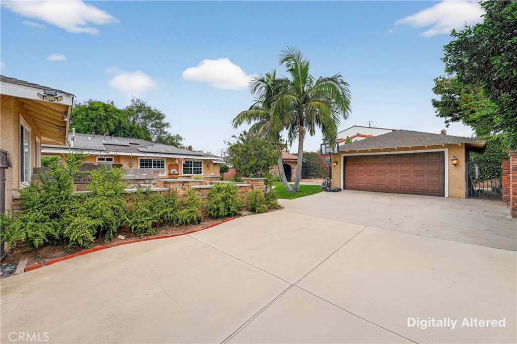 172 Ramona