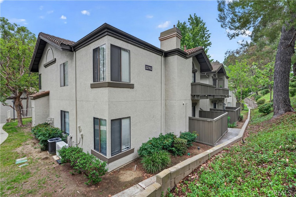 22761 Lakeway
