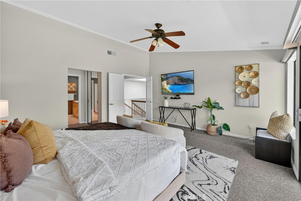 525 Riviera Court