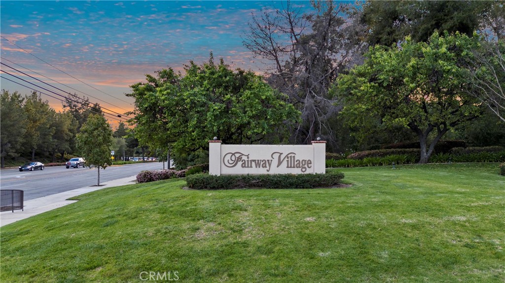 525 Riviera Court