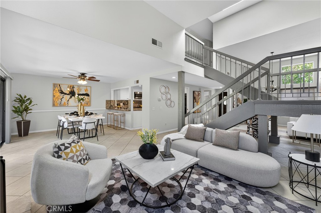 525 Riviera Court