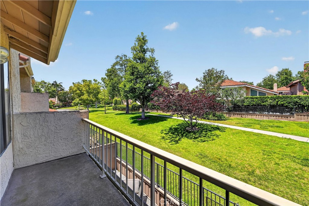 525 Riviera Court
