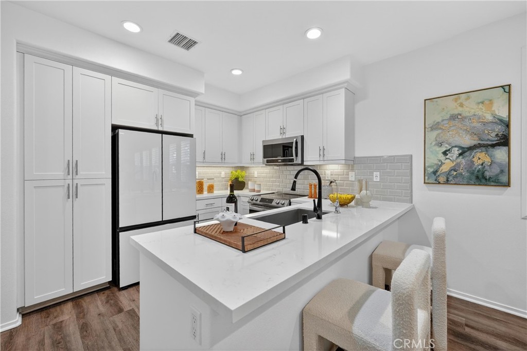 5724 Spring