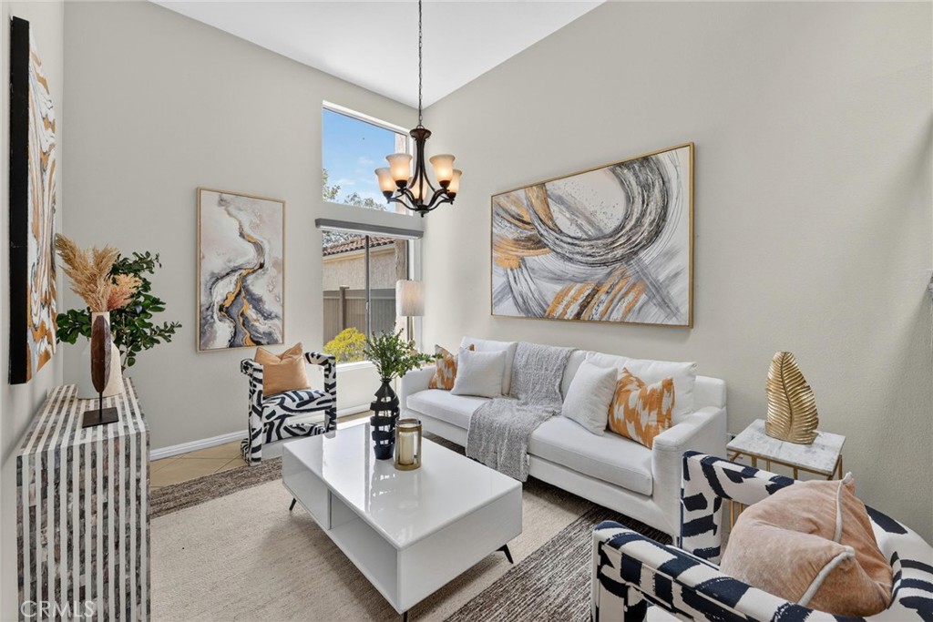 525 Riviera Court