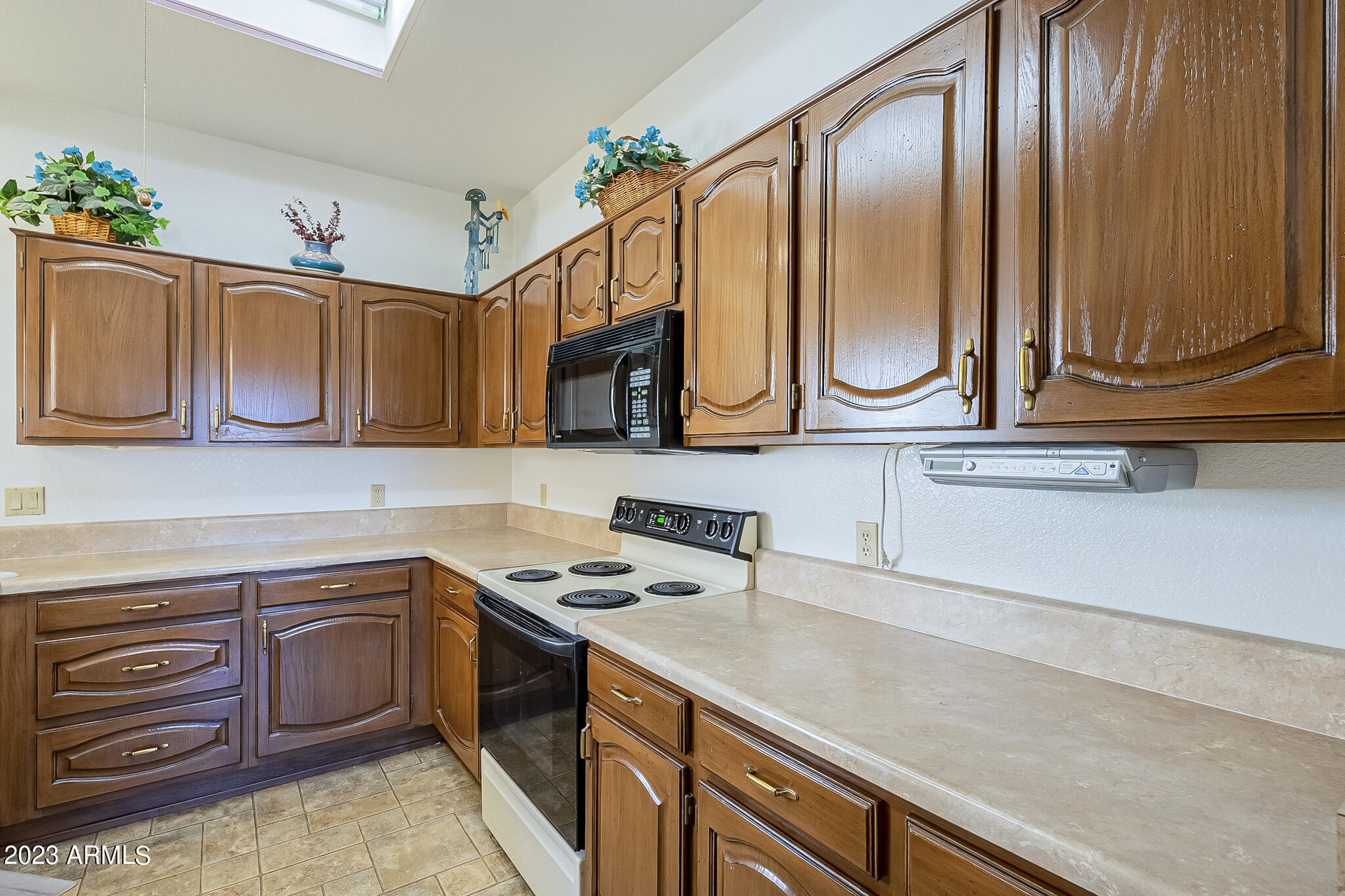 19400 N WESTBROOK Parkway, 340