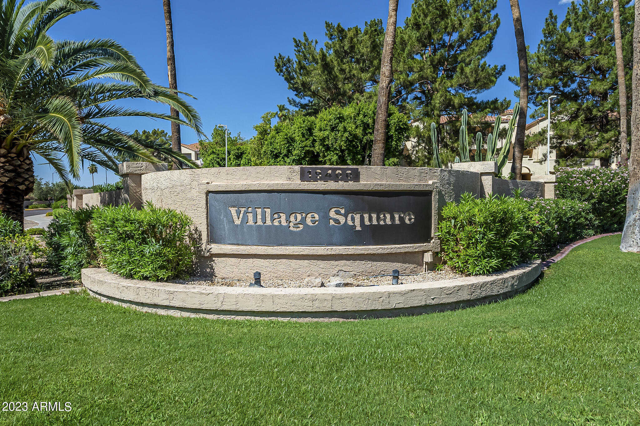19400 N WESTBROOK Parkway, 340