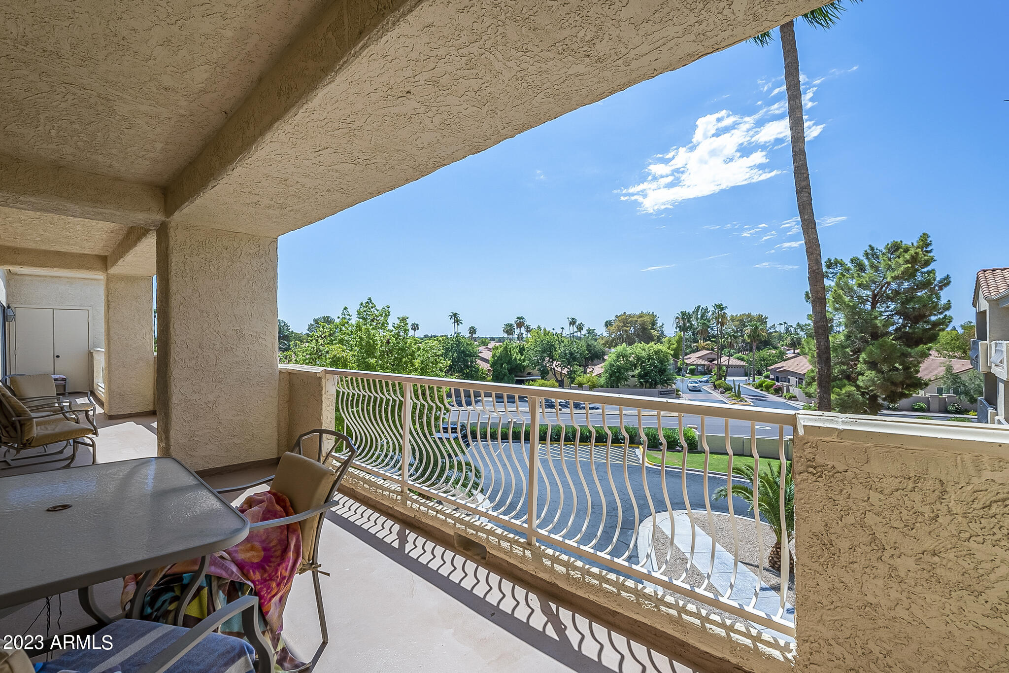 19400 N WESTBROOK Parkway, 340