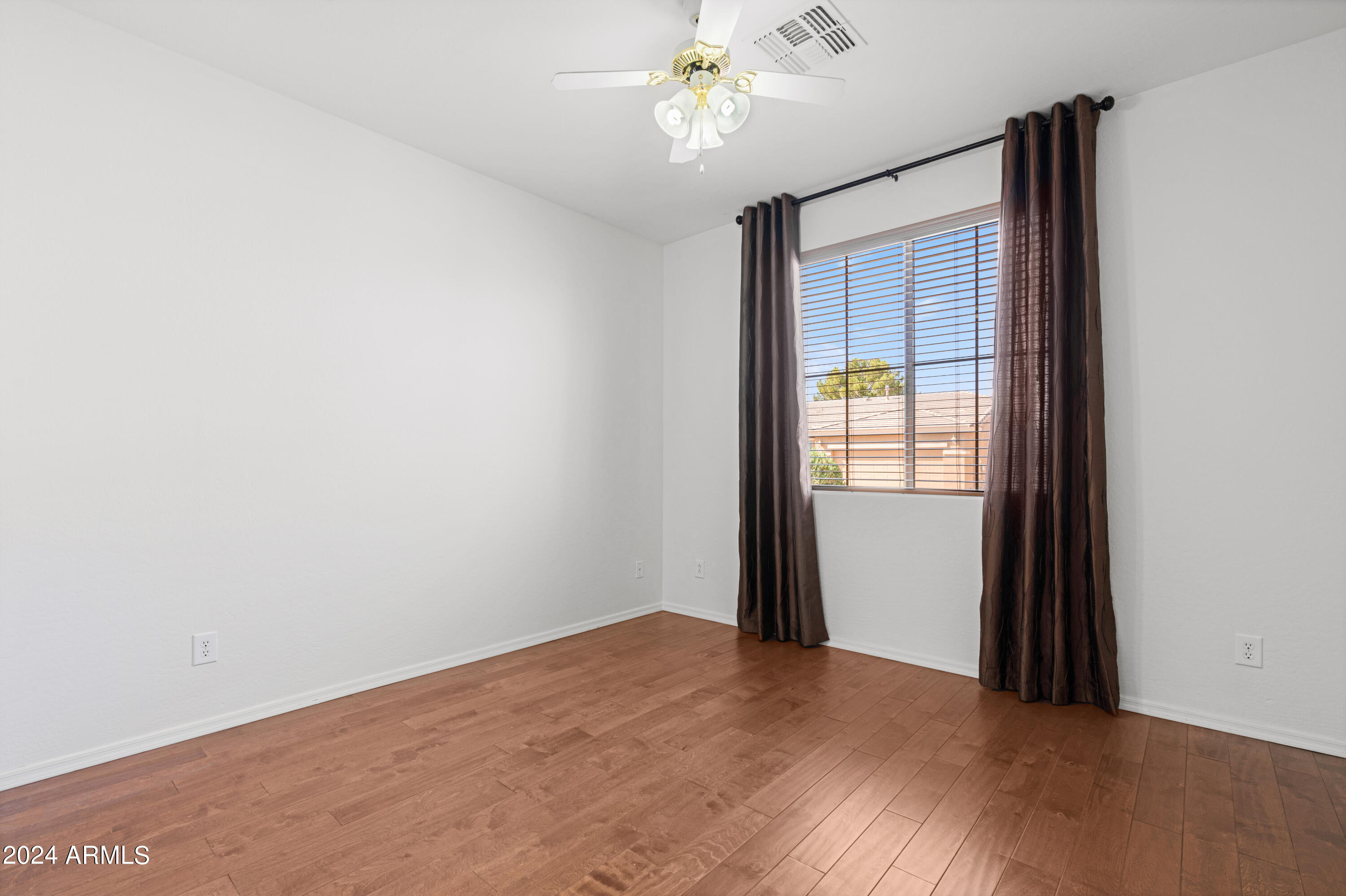 42559 W NORTH STAR Drive