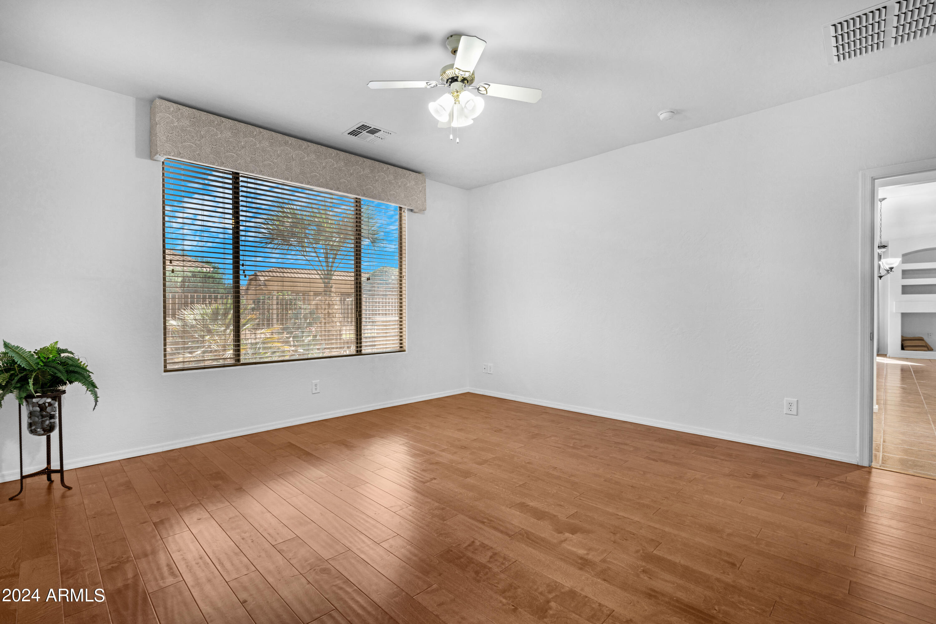 42559 W NORTH STAR Drive