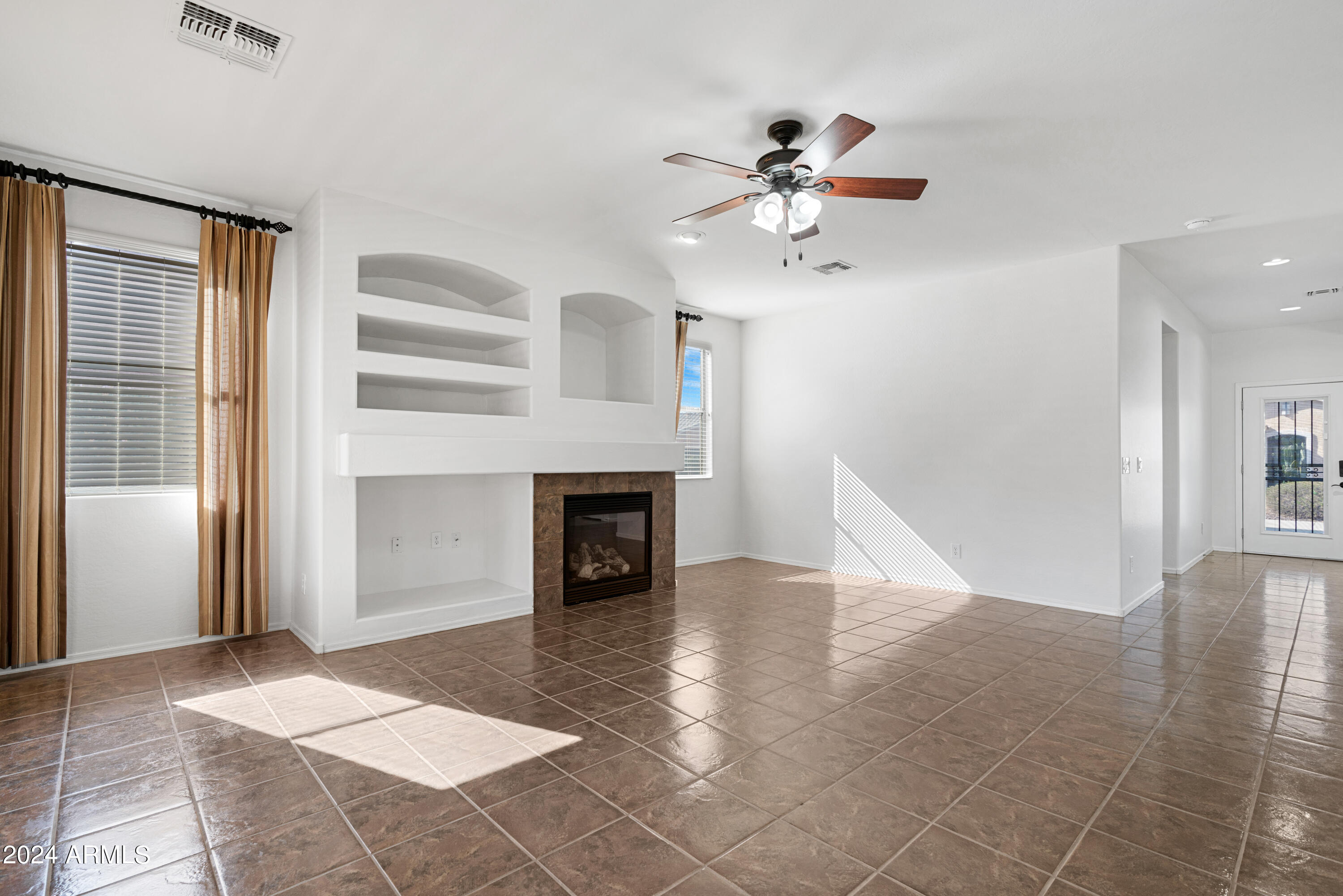 42559 W NORTH STAR Drive