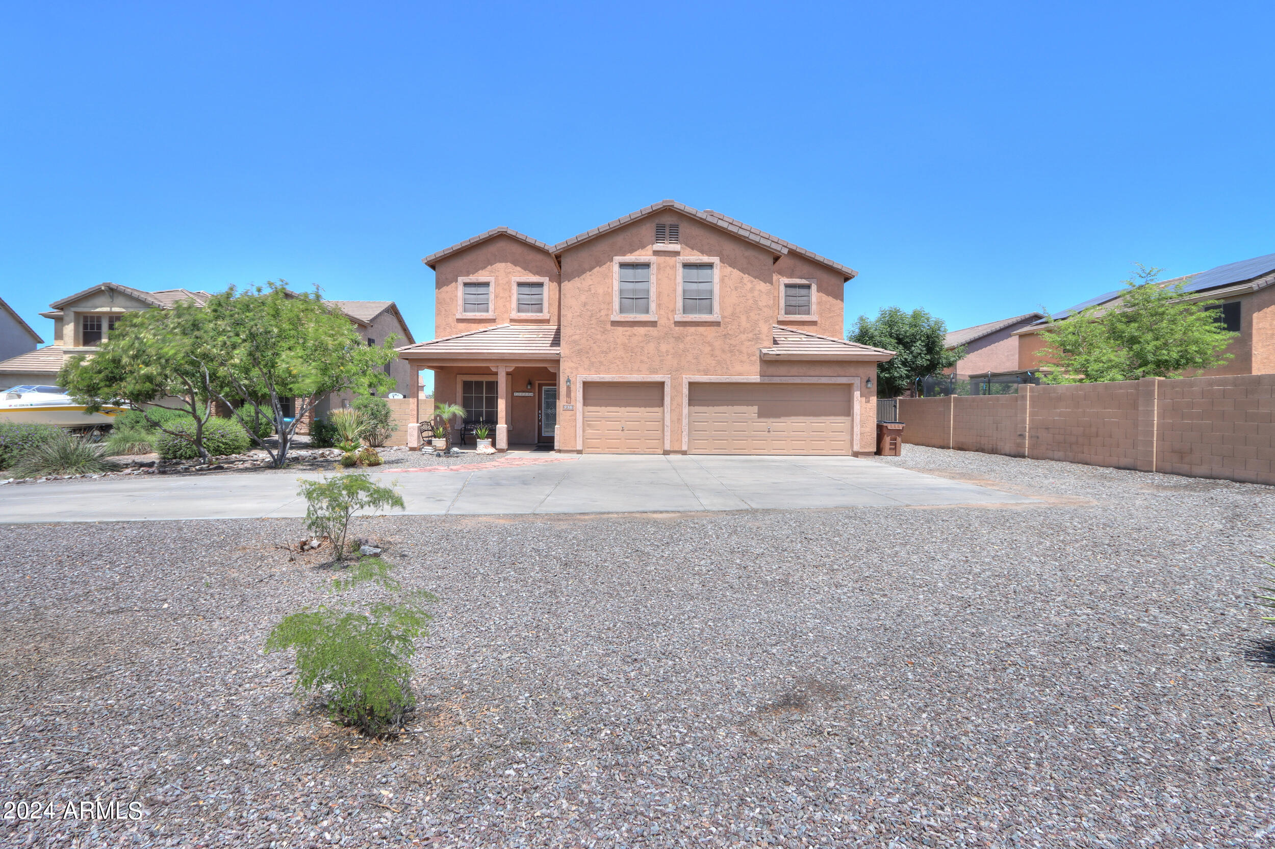 936 E KAPASI Lane