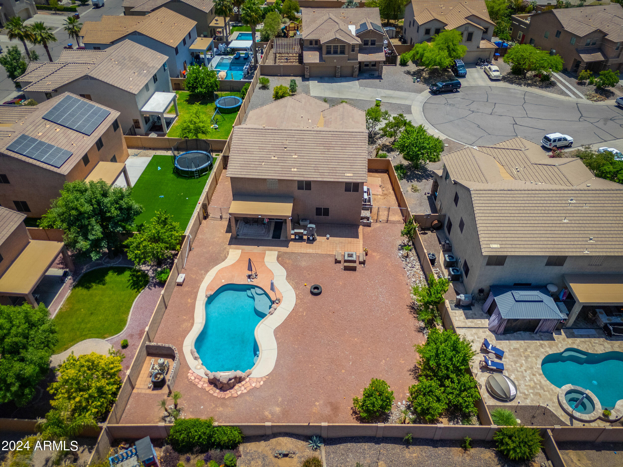 936 E KAPASI Lane