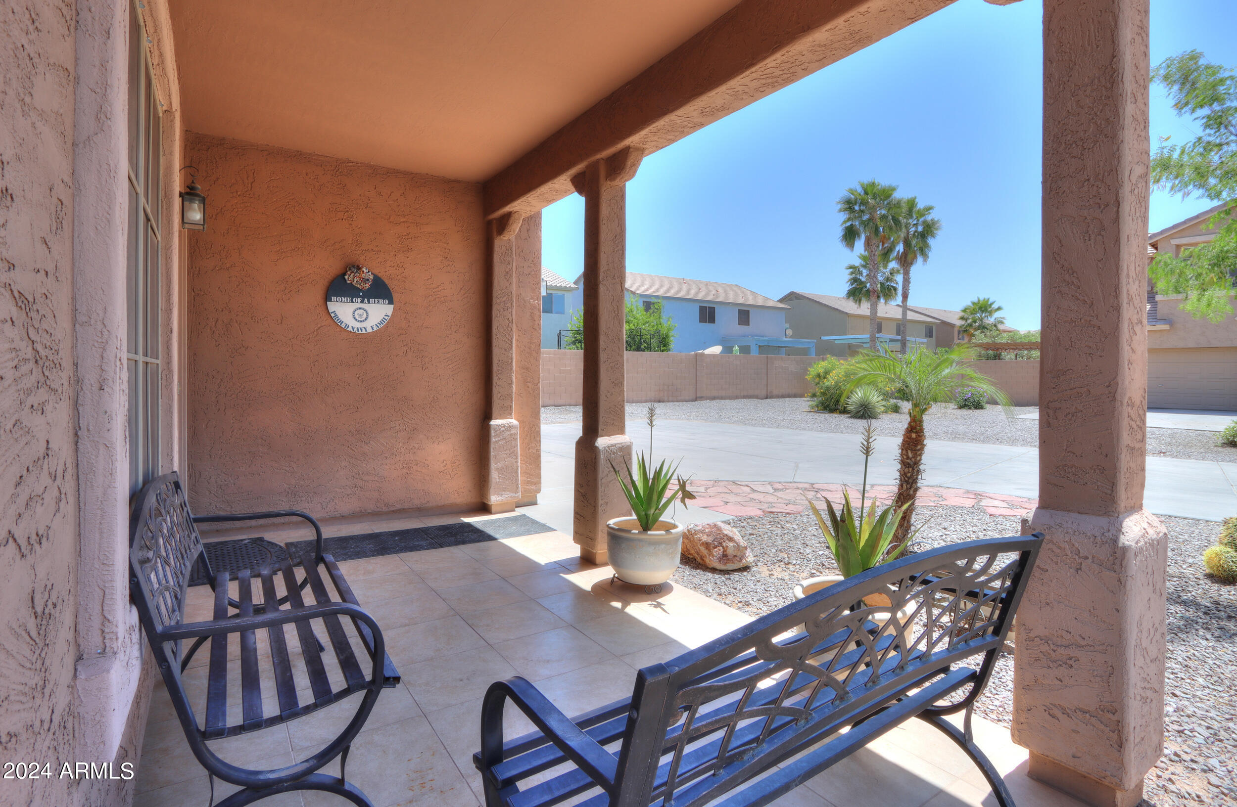 936 E KAPASI Lane