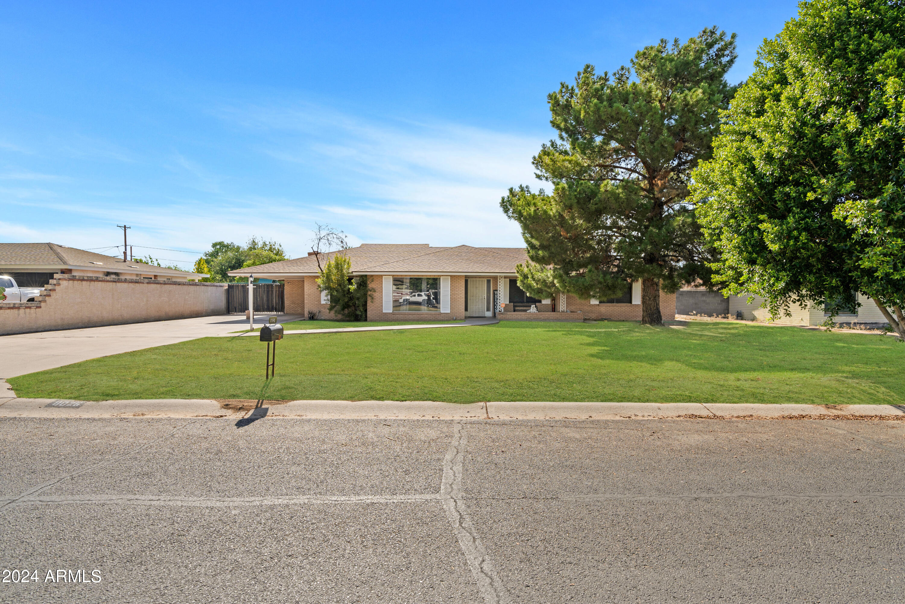 8026 S 13TH Place