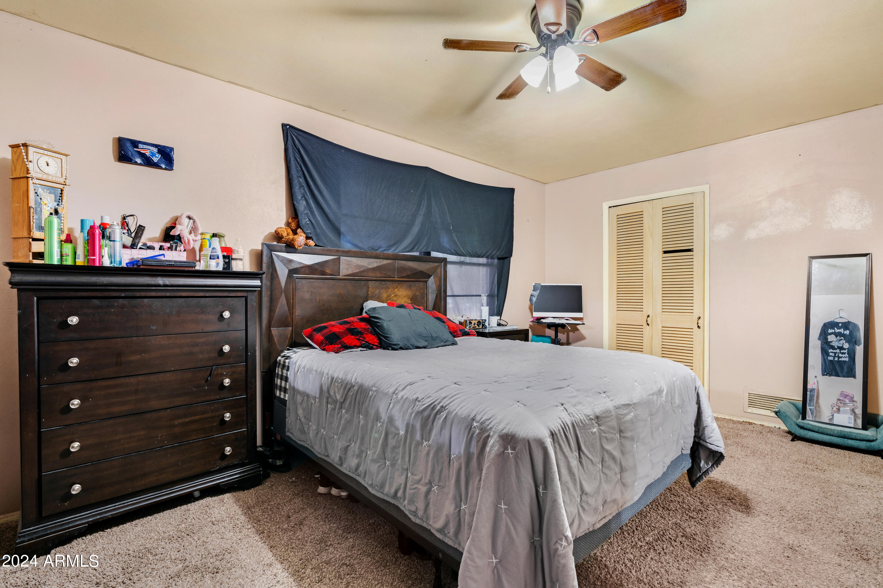 8026 S 13TH Place