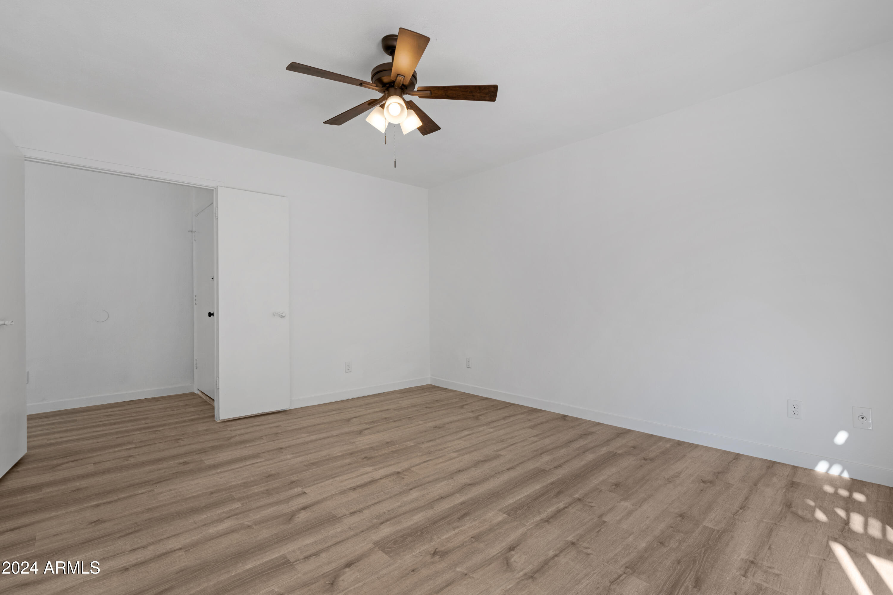 5311 W MOUNTAIN VIEW Road