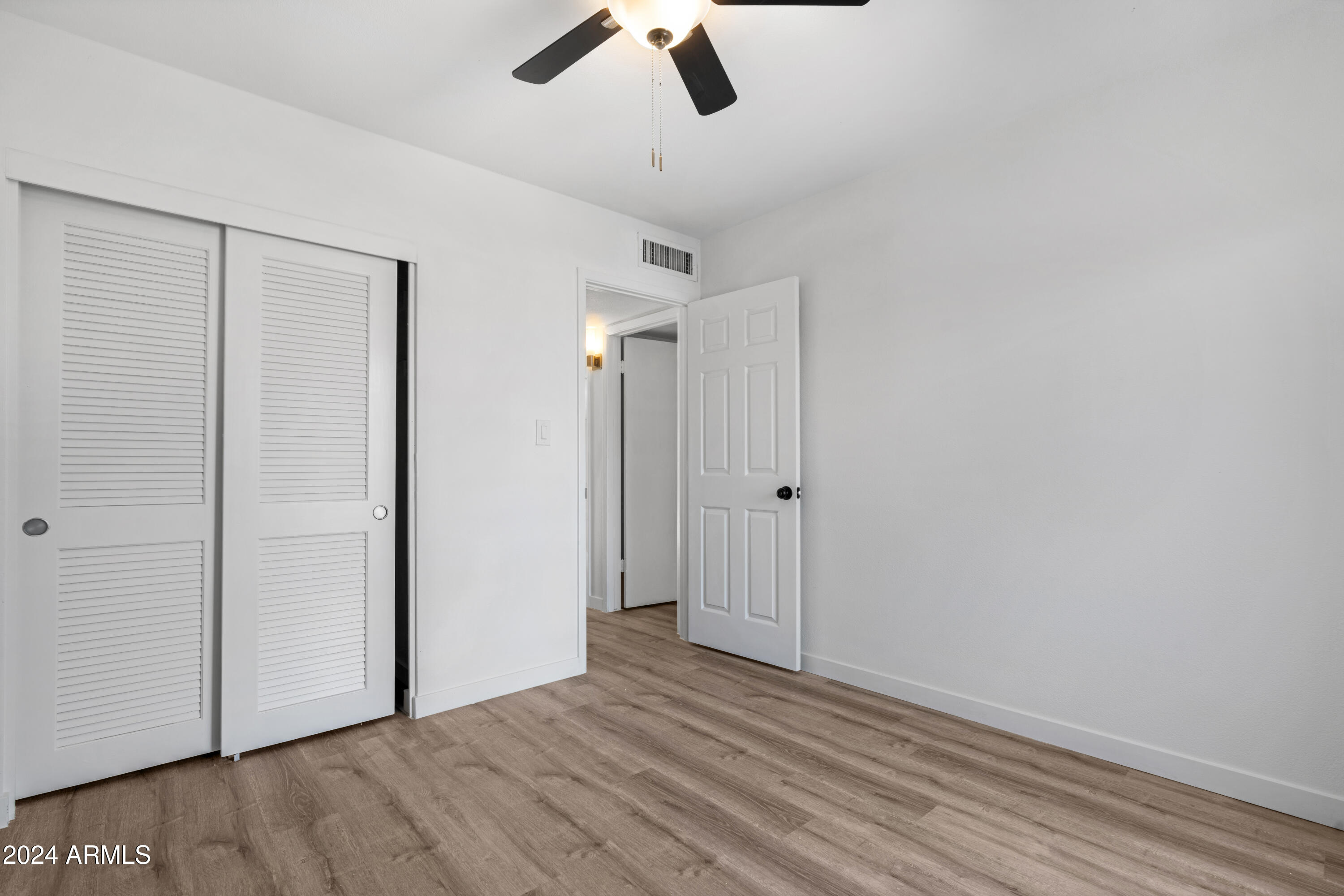 5311 W MOUNTAIN VIEW Road