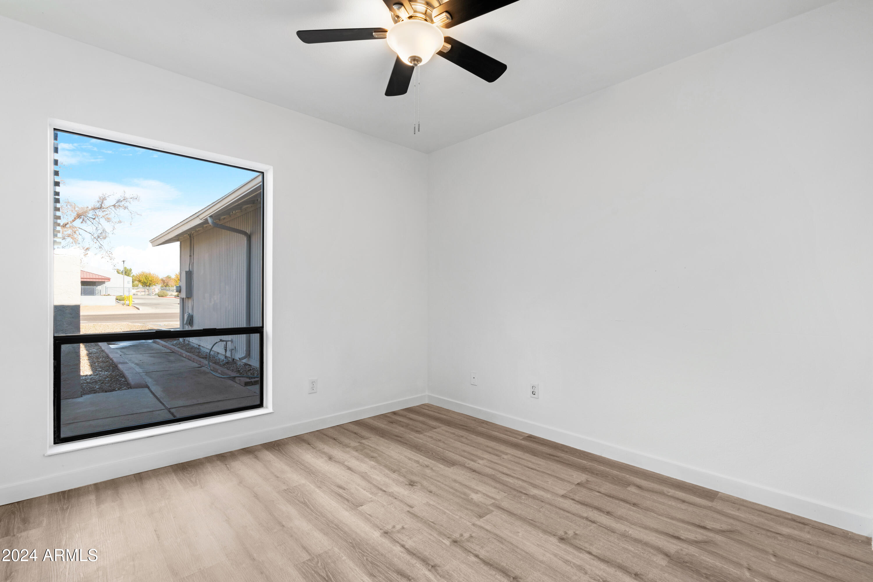 5311 W MOUNTAIN VIEW Road