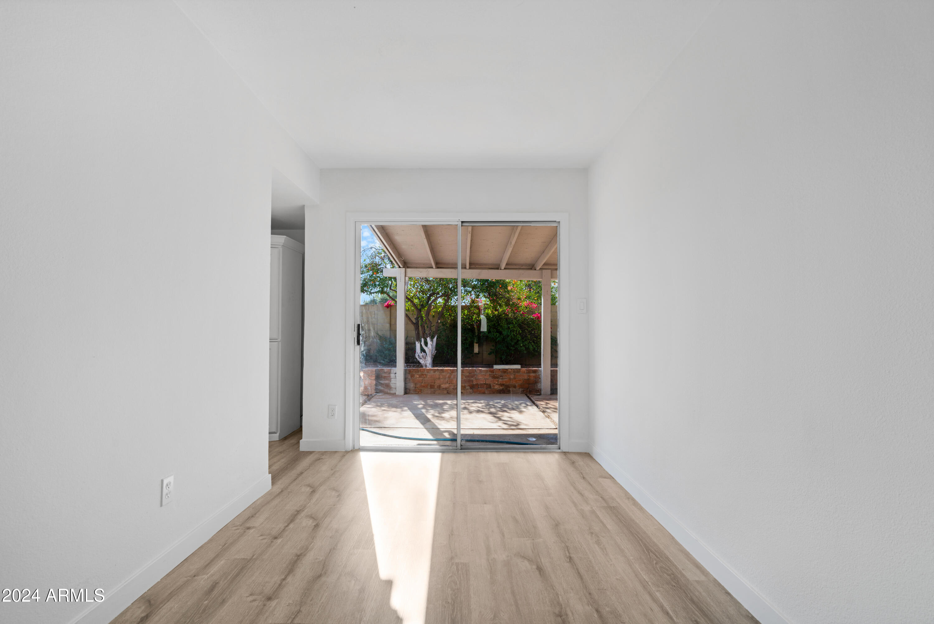 5311 W MOUNTAIN VIEW Road