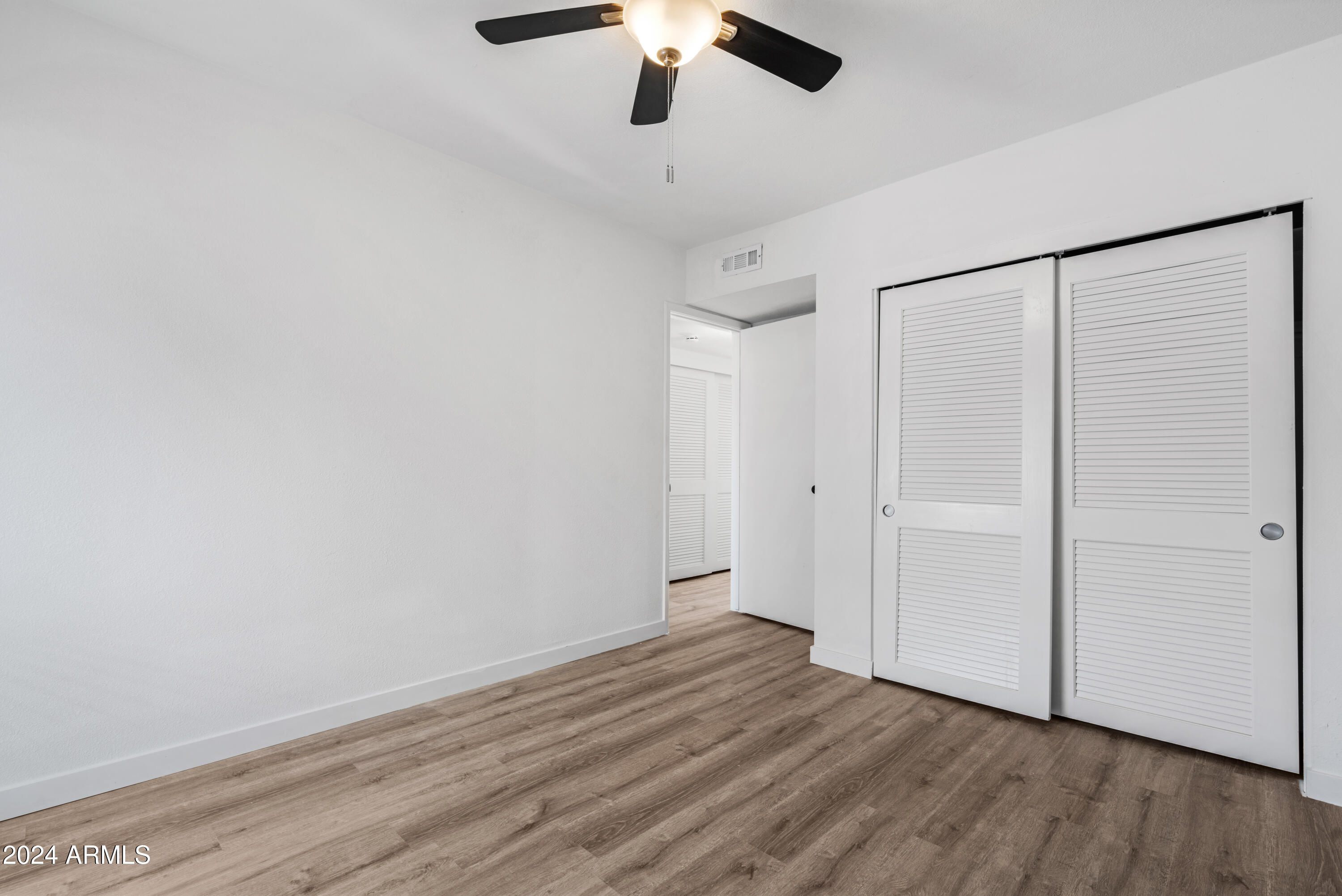 5311 W MOUNTAIN VIEW Road