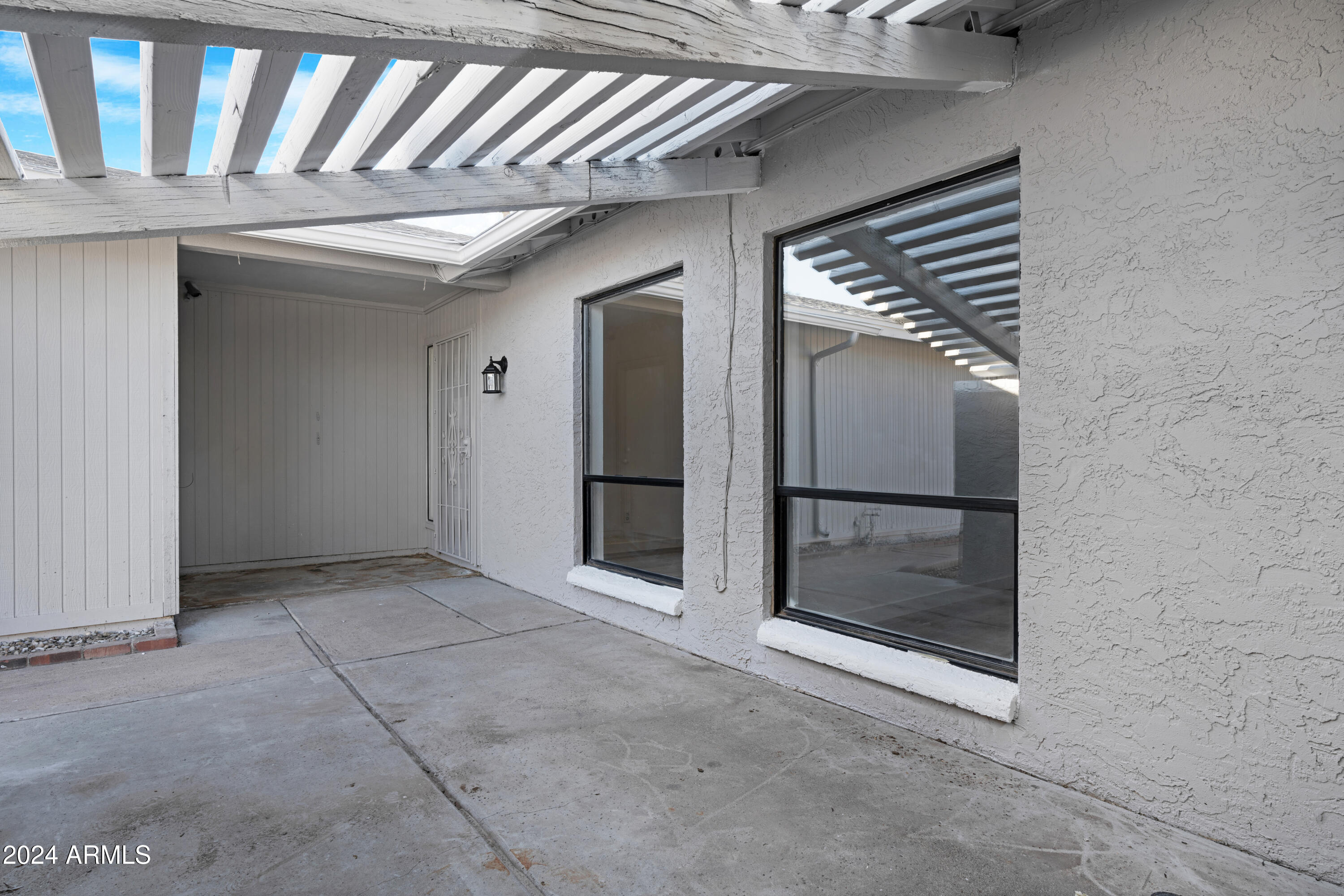 5311 W MOUNTAIN VIEW Road